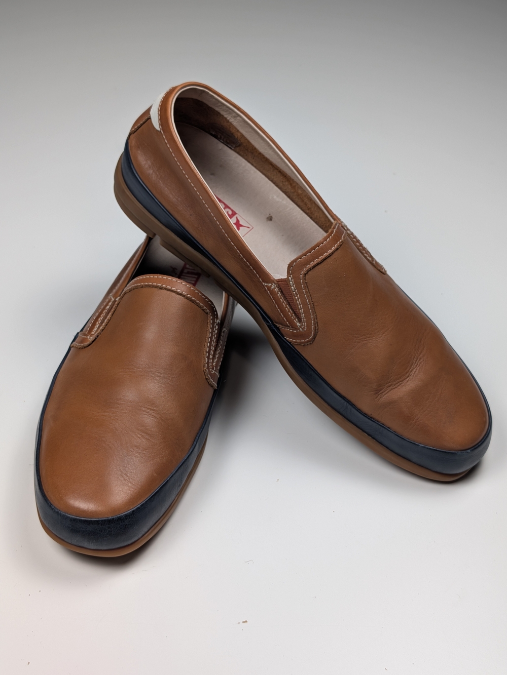Pikolinos Mens Brown Leather Slip On Loafers Spain Navy Trim Shoes EU 42 US 9